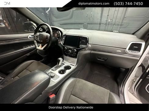 Used 2020 Jeep Grand Cherokee SRT AWD/4WD image 19
