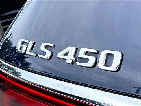 Used 2020 Mercedes-Benz GLS 450 4MATIC image 10