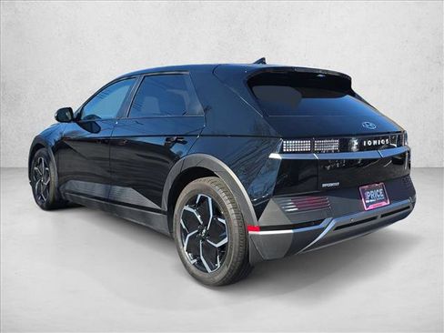 Certified 2024 Hyundai Ioniq 5 SEL image 7