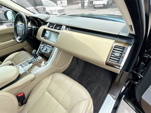 Used 2017 Land Rover Range Rover Sport HSE image 34