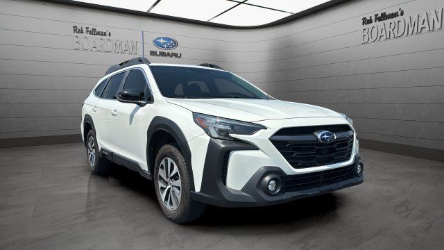 Used 2025 Subaru Outback Premium w/ Popular Package #1A AWD/4WD image 2