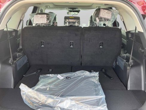 New 2025 Kia Sorento S w/ Panoramic Sunroof Package image 12