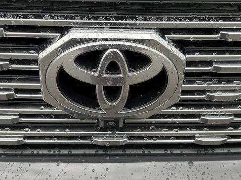 New 2026 Toyota Tacoma Limited AWD/4WD image 9