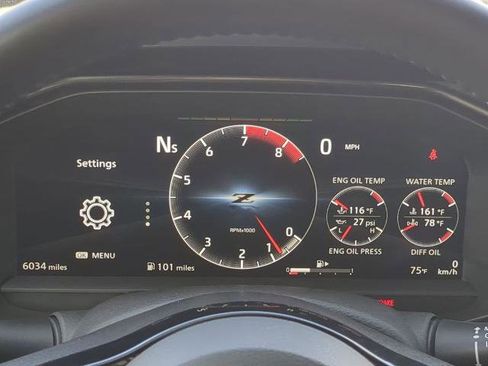 Certified 2024 Nissan Z Performance w/ Floor Mat Package RWD image 25