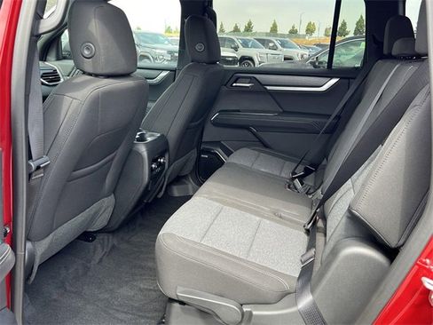 New 2025 GMC Acadia Elevation image 23