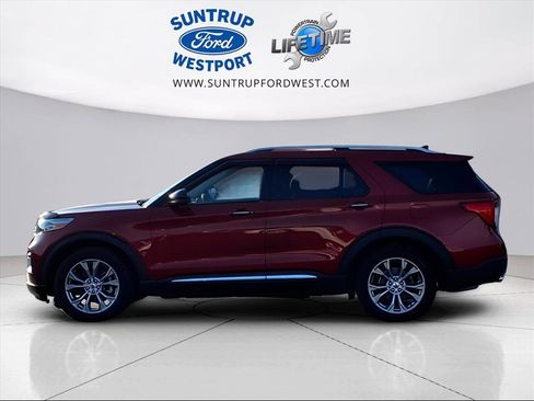Used 2022 Ford Explorer Limited w/ Equipment Group 301A image 18