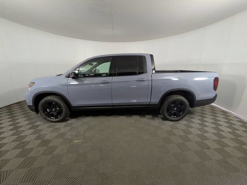 New 2026 Honda Ridgeline Black Edition image 4