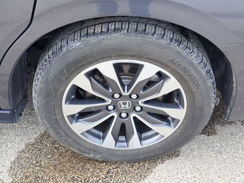 Certified 2024 Honda Odyssey EX-L image 29