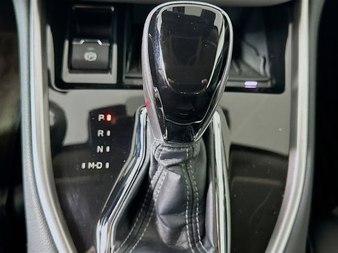 Used 2023 Subaru Outback Limited image 25