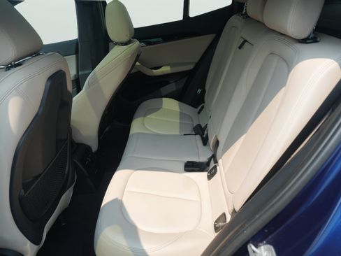 Used 2018 BMW X2 xDrive28i w/ Convenience Package AWD/4WD image 19