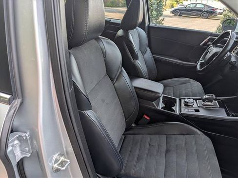 Used 2024 Mitsubishi Outlander SE FWD image 12