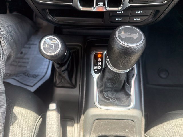 Used 2022 Jeep Wrangler Unlimited Sport AWD/4WD image 22