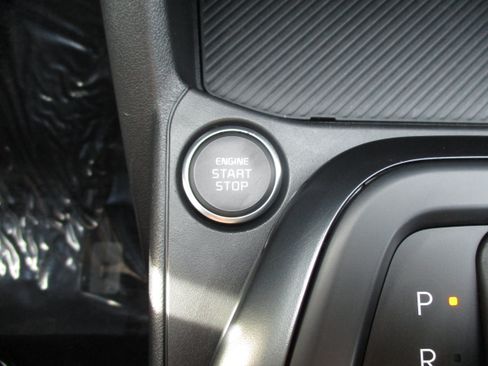 Used 2025 Kia K4 FWD image 23
