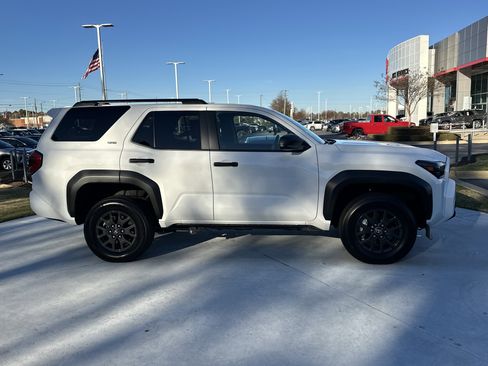 Certified 2025 Toyota 4Runner SR5 image 11