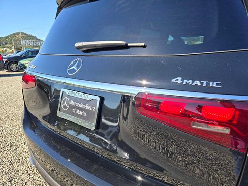 New 2026 Mercedes-Benz GLS 450 4MATIC image 15