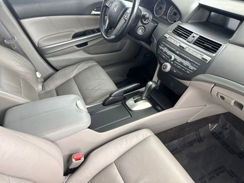 Used 2010 Honda Accord EX-L image 21