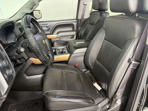 Used 2016 Chevrolet Silverado 1500 LTZ w/ Sport Package AWD/4WD image 11
