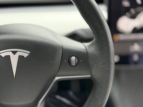 Used 2022 Tesla Model 3 Long Range image 45