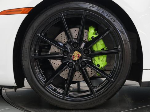 Used 2020 Porsche 911 Carrera image 10