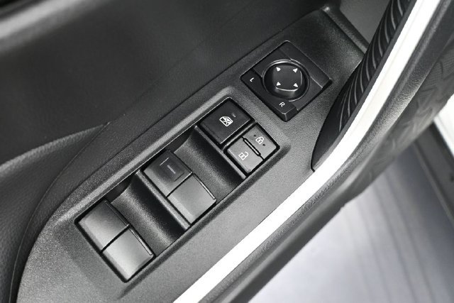 Used 2025 Toyota RAV4 LE FWD image 15