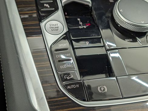 Certified 2026 BMW X6 xDrive40i image 26