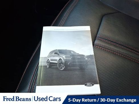Certified 2022 Ford Expedition Limited image 27