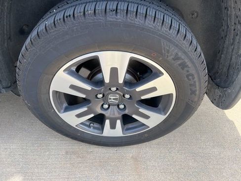 Used 2019 Honda Ridgeline RTL image 11