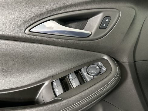 Used 2024 Buick Encore GX Preferred w/ Comfort Package FWD image 25