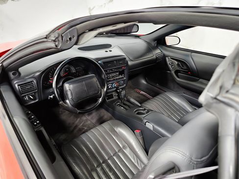 Used 1999 Chevrolet Camaro Z28 w/ SS Performance/Appearance Pkg image 16