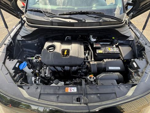 Used 2025 Kia Soul LX w/ LX Technology Package image 30