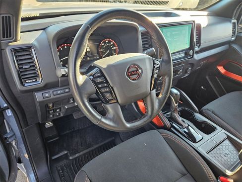 Used 2023 Nissan Frontier PRO-4X w/ Pro Convenience Package image 13