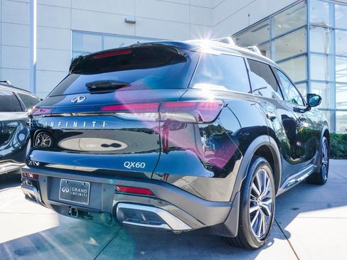 Certified 2025 INFINITI QX60 Sensory w/ Vision Package image 9