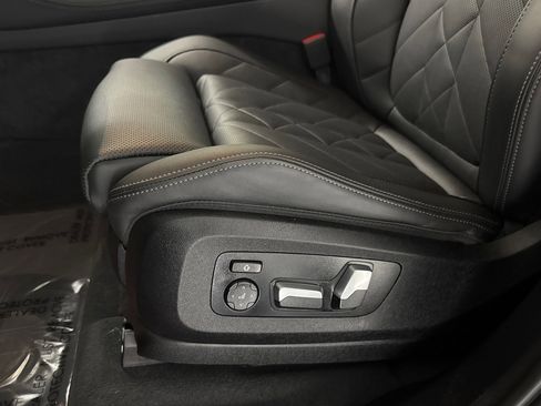 Certified 2023 BMW X5 xDrive45e w/ Climate Comfort Package image 15