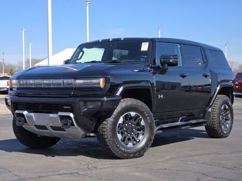 Used 2025 GMC Hummer EV 3X w/ Extreme Off-Road Package image 2
