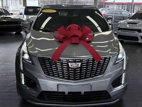 Used 2025 Cadillac XT5 Luxury w/ LPO, Floor Liner Package image 3