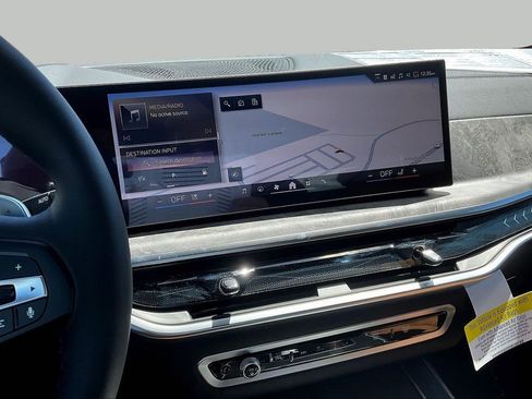 New 2026 BMW X5 xDrive40i AWD/4WD image 9