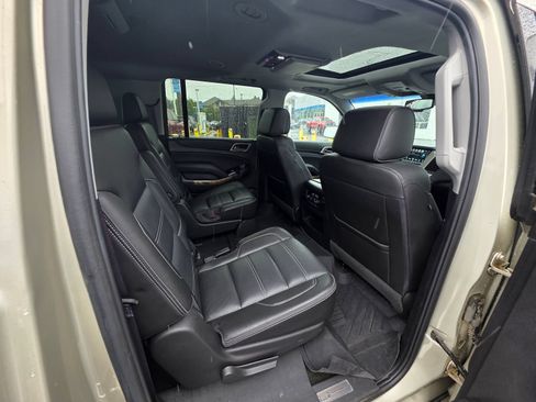 Used 2017 GMC Yukon XL Denali w/ Open Road Package AWD/4WD image 14