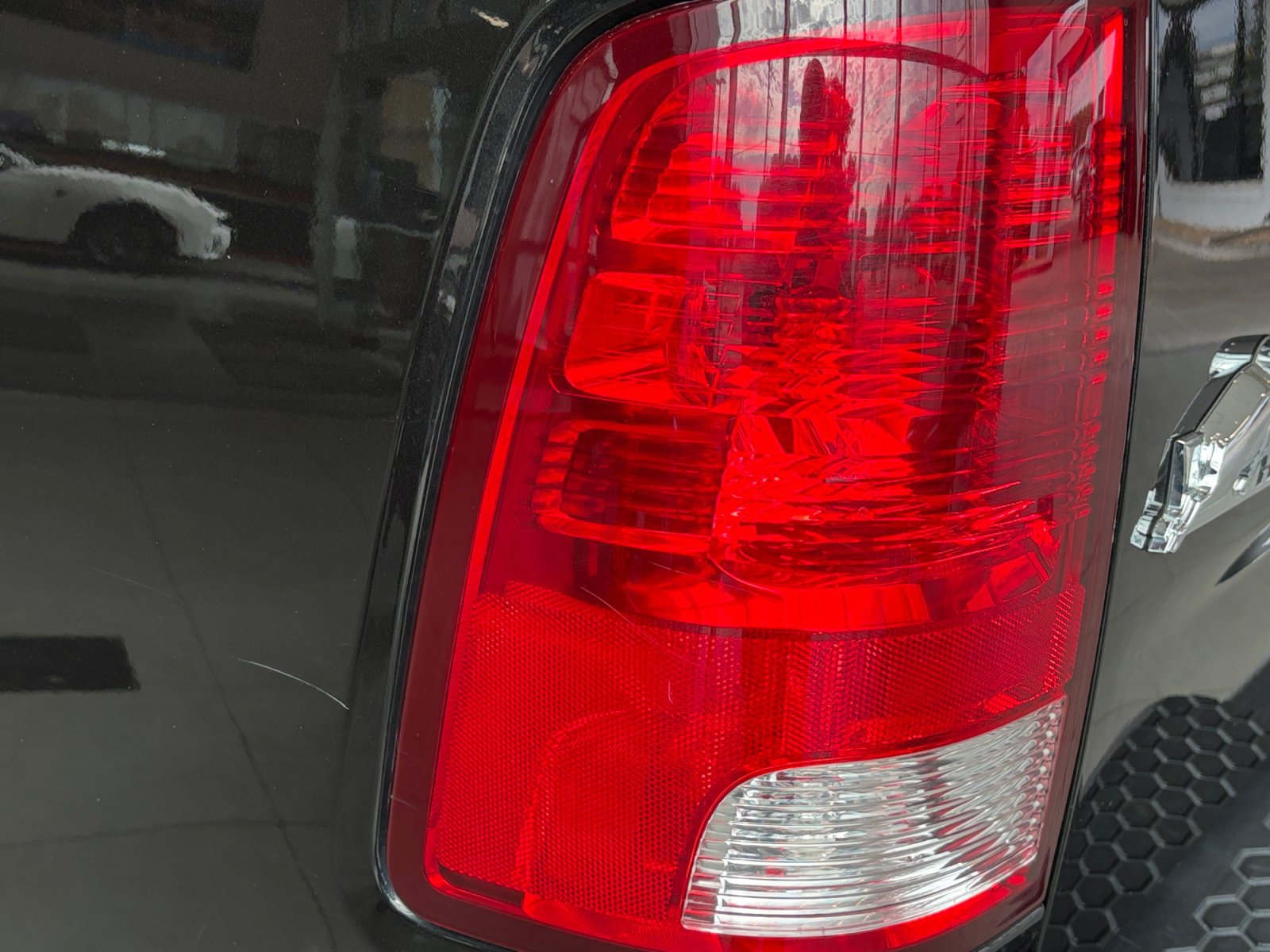 Used 2015 RAM 1500 Big Horn AWD/4WD image 16