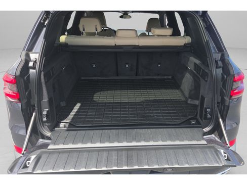 Used 2021 BMW X5 xDrive40i w/ Convenience Package image 15