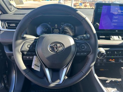 Used 2025 Toyota RAV4 XSE w/ Weather Package image 10