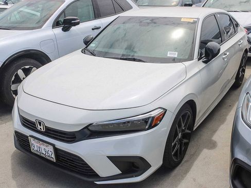 Used 2024 Honda Civic Sport image 6