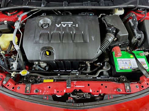 Used 2010 Toyota Corolla LE image 26