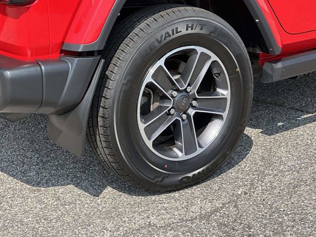 Used 2023 Jeep Wrangler Unlimited Sahara AWD/4WD image 30