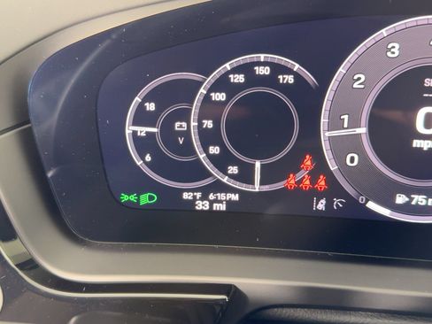 Certified 2026 Porsche Cayenne AWD/4WD image 22
