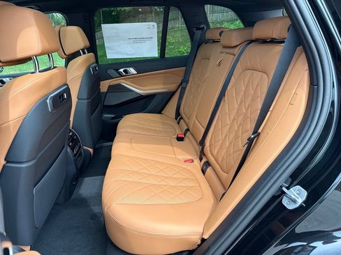 New 2026 BMW X5 xDrive50e w/ Climate Comfort Package AWD/4WD image 23