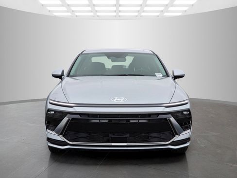 New 2025 Hyundai Sonata SEL image 2