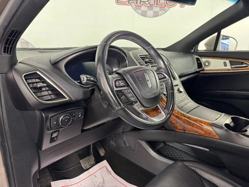 Used 2019 Lincoln Nautilus Reserve w/ Ultimate Package AWD/4WD image 10