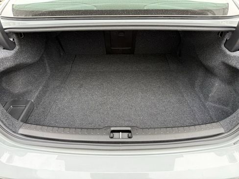 Used 2024 Volvo S60 B5 Core image 31