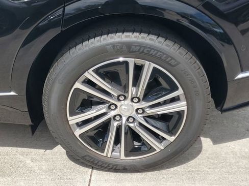 New 2026 Cadillac Lyriq Luxury RWD image 5