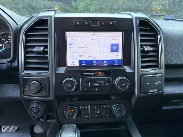 Used 2020 Ford F150 XLT w/ Equipment Group 302A Luxury AWD/4WD image 29